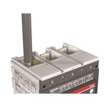 abb-entrelec TMAX – Contact antérieure pour câble cuivre 16. 185 mm2 4 pièces