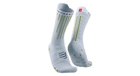 Paire de chaussettes compressport aero socks blanc