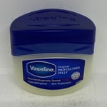 Vaseline Protecting Petroleum Jelly 50ml