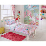 Riva Home Unicorn Childrens/Kids Duvet Set - Toddler (120 x 150cm)