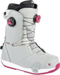 Nitro Dynasty Boa 24 All Mountain Freeride Premium Système de laçage Rapide Step on Boot Boat Snowboard Bateau Femmes, Iron-Wine, 26.5