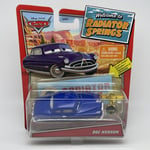 VOITURE DISNEY PIXAR CARS Radiator Springs - Doc Hudson + Bumper Sticker