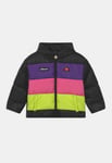 Ellesse Girls Sassolina Padded Jacket Black Pink 5 To 6 Years New