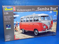 Revell 1/24 7399 VW T1 Samba Bus