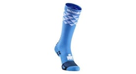 Chaussettes de recuperation compressport recovery ironman dazzle bleu