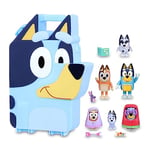 Bluey - Coffret Collector avec Figurines, boîte de Collection du Chiot 6 Figurines artigulées de la série de Dessins d'enfants et 4 Accessoires, pour garçons et Filles + 3 Ans, célèbre (BLY52000)