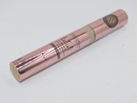 REVOLUTION EYE BRIGHT ILLUMINATING UNDER EYE CONCEALER WITH VITAMIN C - MEDIUM