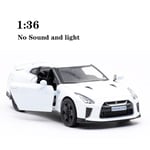 Uusi 1:32 NISSAN GTR GT-R R35 metalliseos automalli painevalut ja leluajoneuvot leluautot lasten lelut lapsille lahjat pojan lelu