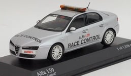 MINICHAMPS - Voiture pilote Race Control ALFA ROMEO 159 de 2006 couleur grise...