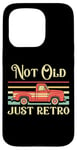 Coque pour iPhone 15 Pro Not Old Just Retro – Voiture classique rouge vintage Pickup Truck