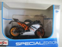 MAISTO MINIATURE MOTO 1/18° KTM RC 390