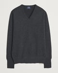 William Lockie Rob Lambswool V-Neck Charcoal