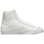 Baskets Nike  Blazer Mid '77