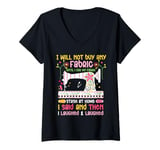 Womens Quilting Knitting Crochet Sewing Machine Fabric Crafting V-Neck T-Shirt