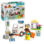 LEGO DUPLO 10447 L’ambulance et le chauffeur - Jouet interactif pour les enfants dès 2 ans