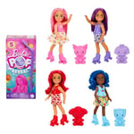 Barbie Pop Reveal Chelsea série Fruit Petite poupée avec 5 surprises, dont un animal pop it et des accessoires, avec parfum et changement de couleur (les styles peuvent varier), HRK58
