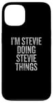 Coque pour iPhone 13 Je suis Stevie Doing Stevie Things Funny Vintage