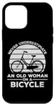 Coque pour iPhone 12 mini Cyclisme Femme Ne sous-estimez jamais une vieille femme sur un vélo