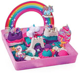 Kinetic Sand SABLE MAGIQUE - - COFFRET CHÂTEAU-BAC À SABLE 454 G + 4  ACCESSOIRES - Sable Cinétique et Coloré - Alternative Pâte