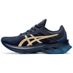 Baskets basses Asics  NOVABLAST