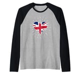 UK British Flag Vintage Heart Great Britain Fan Retro Raglan Baseball Tee