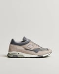 New Balance Made in UK 1500 Sneakers Grey