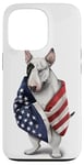 Coque pour iPhone 13 Pro Bull Terrier Dog Patriot Wrap dans le drapeau des États-Unis Amérique