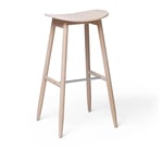 Massproductions - Icha Bar Stool - H 750, White Oiled Oak, Utan klädsel - Barstolar - Chris Martin