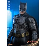 Hot Toys 1:6 Scale DC Comics The Flash Movie Batman Statue