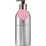 Molton Brown Collection Delicious Rhubarb & Rose Bath & Shower Gel Infinite Bottle 400 ml (£82.70 / 1 l)