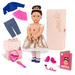 Our Generation - Amora - Poupée de 46 cm – Cheveux et Yeux Bruns – 3 Tenues et Accessoires de Coiffure dans Un Coffret Cadeau – Jeu de Simulation – Jouets pour Enfants à partir de 3 Ans