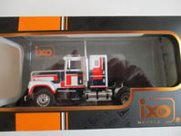 MINIATURE  1/43 TRACTEUR INTERNATIONAL TRANSTAR 4300 IXO TR153.22 1980 BLANC