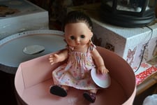 poupee neuve petitcollin dans sa valise julie avec acessoires de coiffure 10 pie