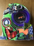 MICRO WHEELS STUNT PACK PURPLE WITH 2 CARS 1 LOOP AND 3 TRACKS.