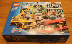 Lego City 60026 Town Square New Sealed in Box FREE 24 Hour Delivery