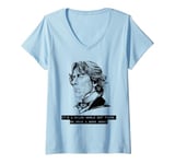 Womens Oscar Wilde pun quote books reading English literature V-Neck T-Shirt