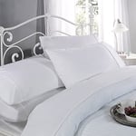 Dorchester Ritz Parure De Lit avec Housse De Couette Et 2 Taies d'oreiller 100% Satin De Coton 300 Fils Blanc Super King-Size