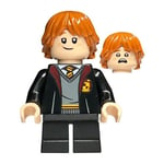 LEGO Harry Potter Ron Weasley Gryffindor Robe and Short Legs Minifigure 76423