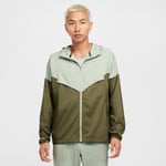 Nike Impossibly Light Windrunner Jakke Str. L, Herre - Lett og Pustende Løpejakke