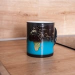 Mad Monkey Tasse avec carte du monde - Tasse à changement de couleur jour et nuit