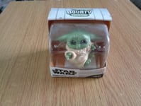 Star Wars The Mandalorian Grogu Child Toy 5cm “baby Yoda Hold Me Pose Figure new