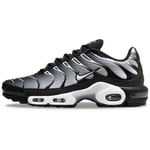 Baskets Nike  Air Max Plus Black Metallic Silver