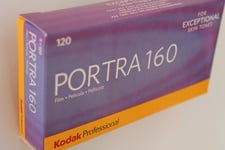 Film pellicules 120 rollfilm Kodak Portra 160 x5 périmé 2019 stock France