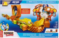 Sonic The Hedgehog Go Go Racers Super Sonic Deluxe Playset - Brand New