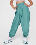 Nike Sportswear Older Kids' (Girls') Woven Trousers