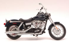 Harley Davidson Fxdbi Dyna Street Bob 2006 Moto 1:12 Model 32325 Maisto