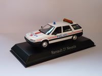 Renault 21 Nevada / break POLICE NATIONALE de 1989  au 1/43 de Norev 512135