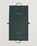 Care with Carl Garment Bag Classic Green