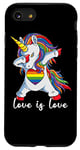 Coque pour iPhone SE (2020) / 7 / 8 Rainbow Unicorn Love Is Love Is Love LGBT LGBTQ Gay Lesbian Pride