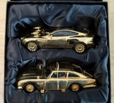 Lot de 2 modèles miniatures Aston Martin Corgi 1:36 James Bond 007 40th anniv...